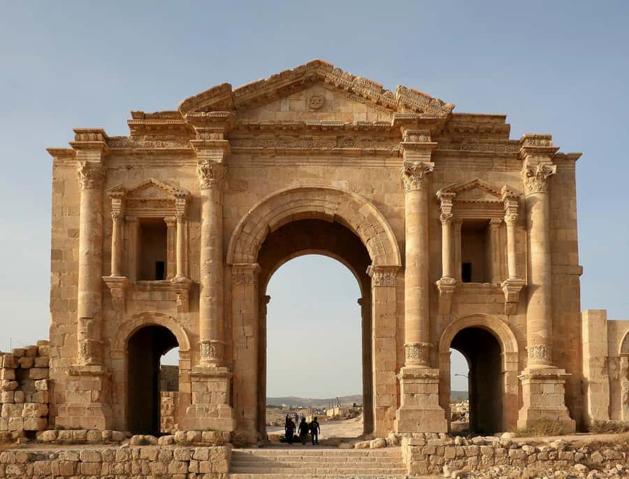 From Amman: Jerash, Ajloun Castle or Umm Qais Private Tour - Umm Qais: ruins above several modern borders