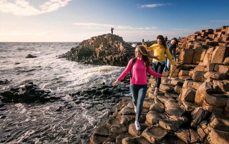 From Belfast: Giant's Causeway Guided Day Tour With Castles - Why This Belfast Day Trip Works