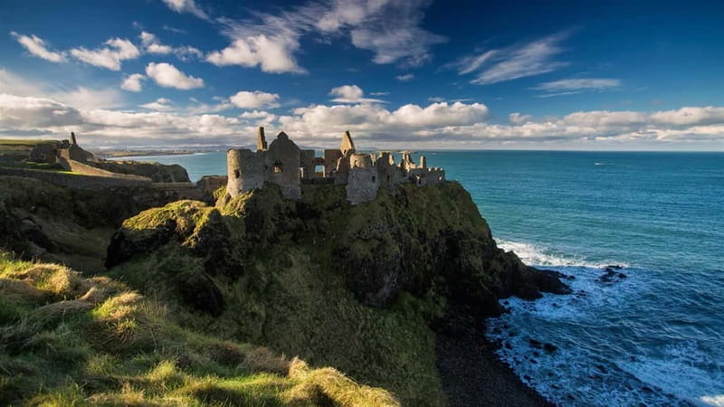 From Belfast: Giant's Causeway Guided Day Tour With Castles - Carrickfergus Castle and Belfast Lough