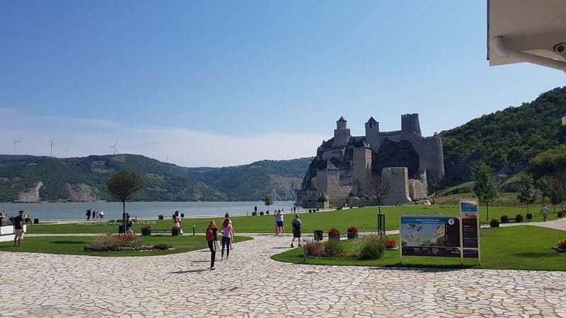 From Belgrade: Golubac Fortress and Iron Gate Gorge Tour - Kapetan Mišin Breg and a Serbian lunch
