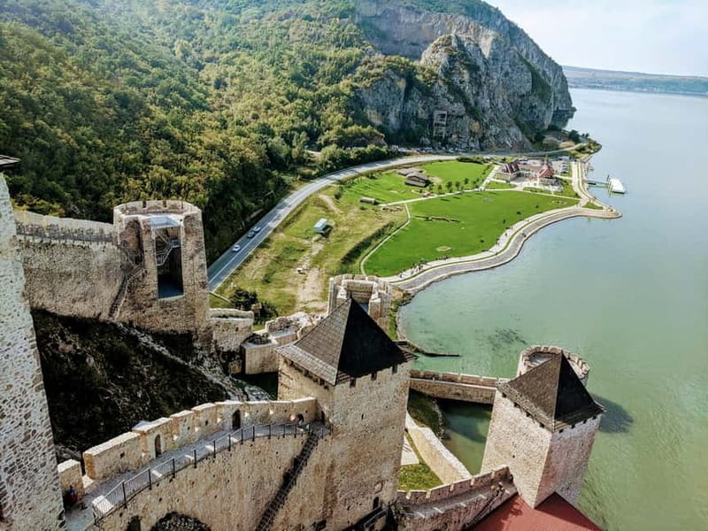 From Belgrade: Golubac Fortress and Iron Gate Gorge Tour - What the transport and group size are really like