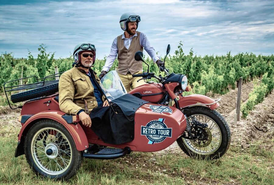 From Bordeaux: Médoc Vineyard and Chateau Tour by Sidecar - Margaux and the final photo stops