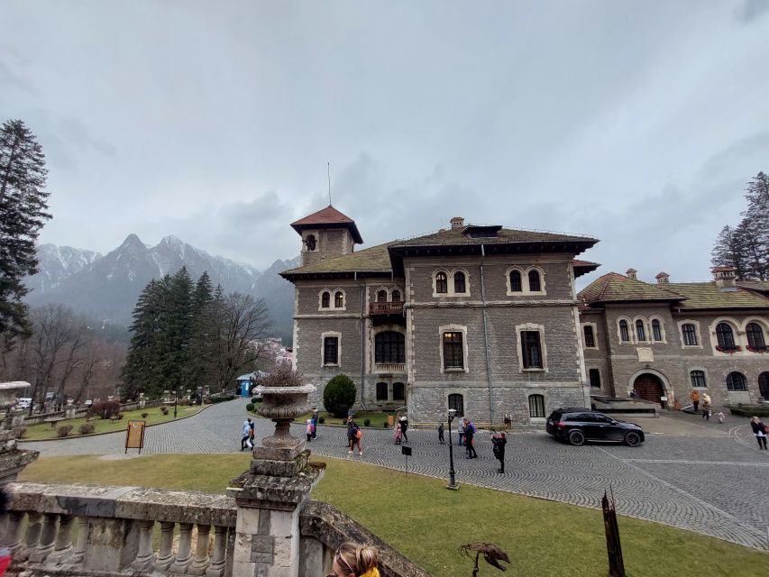 From Brasov 3 castles : Peles , Bran , Cantacuzino - Peleș Castle: the day’s strongest stop
