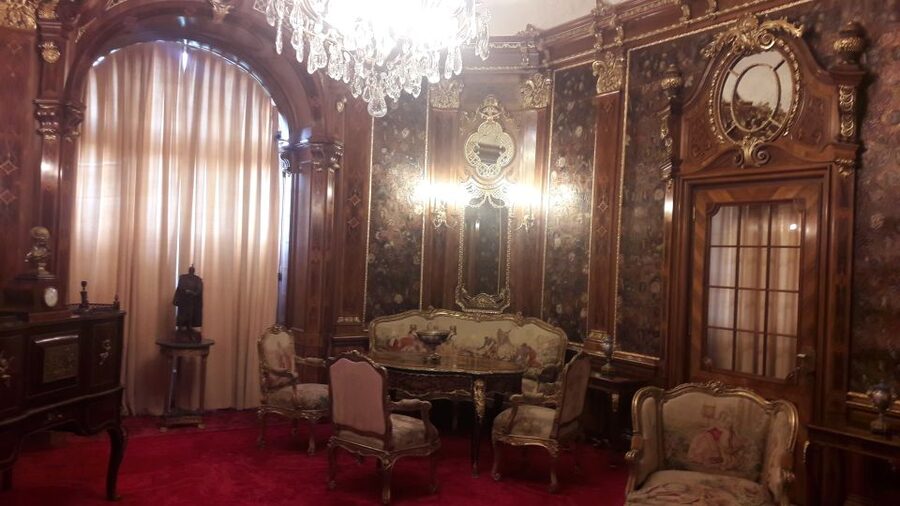 From Brasov: Peles Castle, Bran Castle & Cantacuzino Castle - Peles Castle: the visual highlight