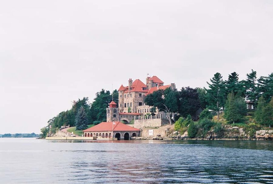 From Brockville: 1000 Islands 2.5-Hour Singer Castle Cruise - Practical ways to make the ride better