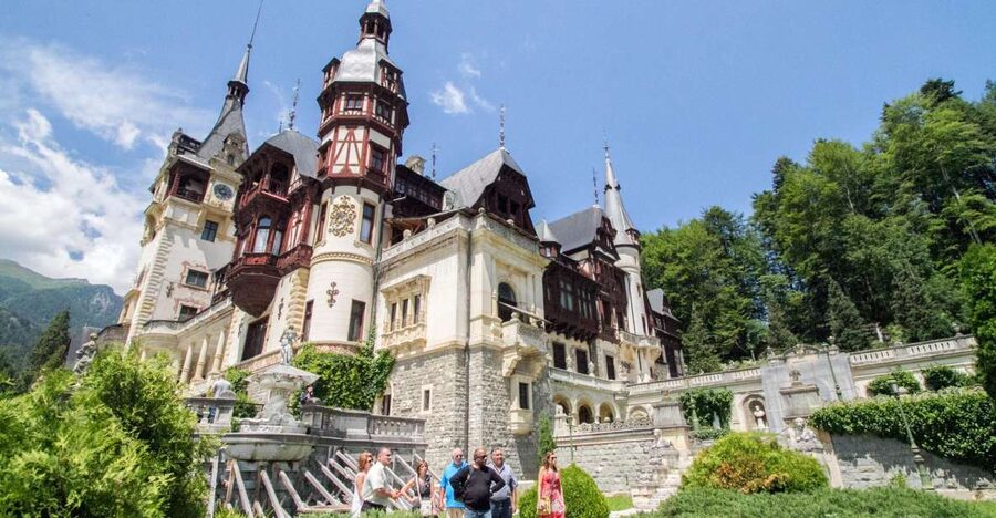From Bucharest: Brasov Peles & Dracula's Castle Day Tour - Who Should Take This Tour?