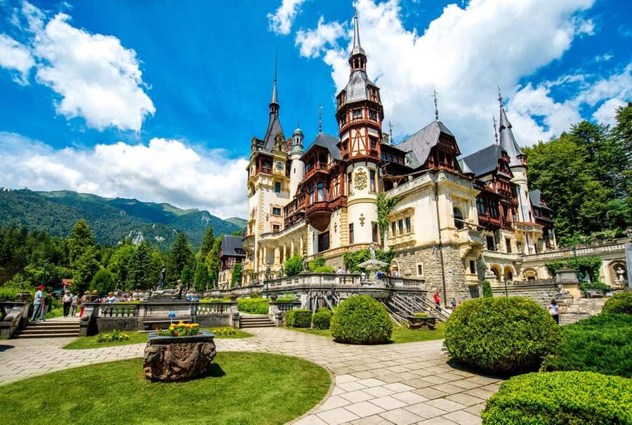 From Bucharest : Day Trip to Peles, Dracula's Castle, Brasov - Key details worth knowing