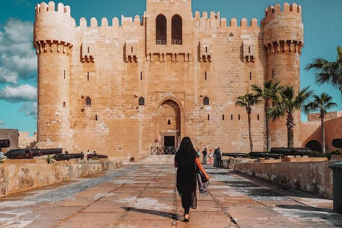 From Cairo: Alexandria Catacomb, Lighthouse, Citadel Trip & Lunch - Abu al-Abbas al-Mursi Mosque and the old harbor