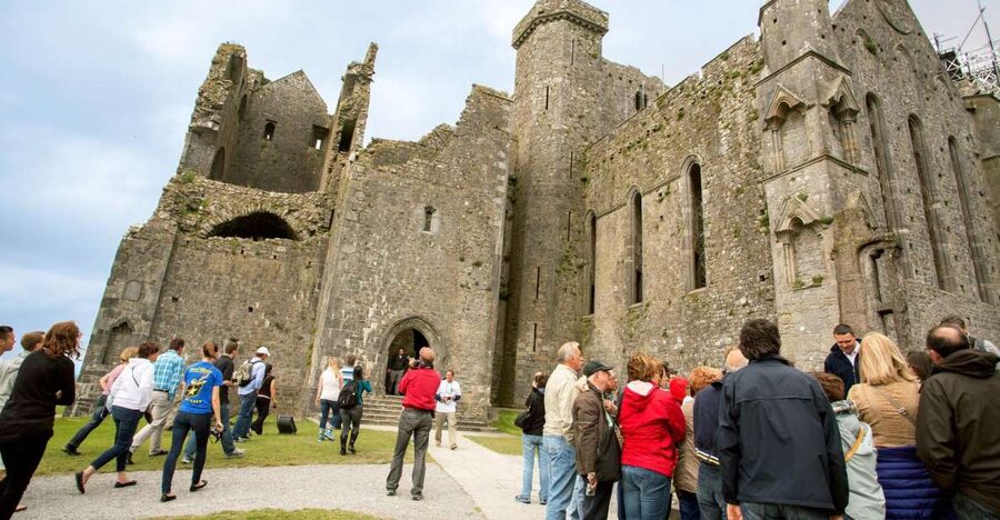 From Dublin: Blarney, Rock of Cashel and Cahir Castles Tour - Key points at a glance