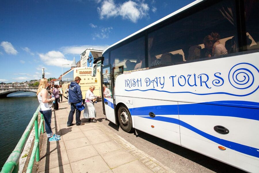 From Dublin: Blarney, Rock of Cashel and Cahir Castles Tour - Why this Dublin day trip works