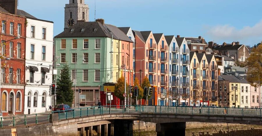 From Dublin:Cork,Cahir Castle,Rock of Cashel Tour in Spanish - Should you book the Cahir, Cork, and Cashel tour?