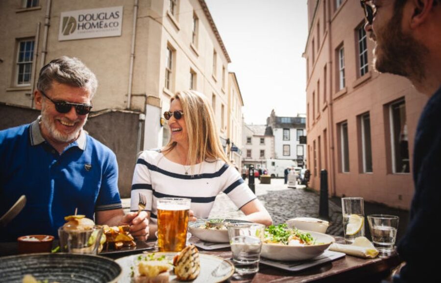 From Edinburgh: Alnwick Castle and Scottish Borders Tour - Returning through Dunbar and East Lothian