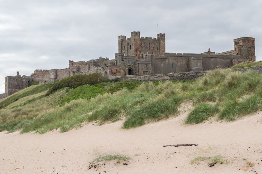 From Edinburgh: Day Trip to Bamburgh and Alnwick Castle - Bamburgh Castle and the North Sea