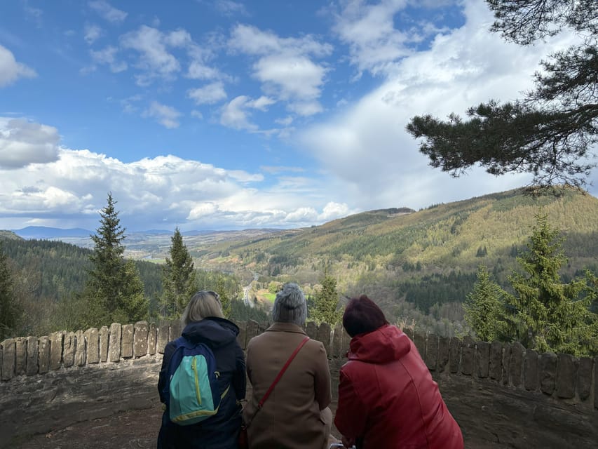 From Edinburgh: Highland Hike, Loch Paddle, and Castles - The campfire finish at Loch Ard