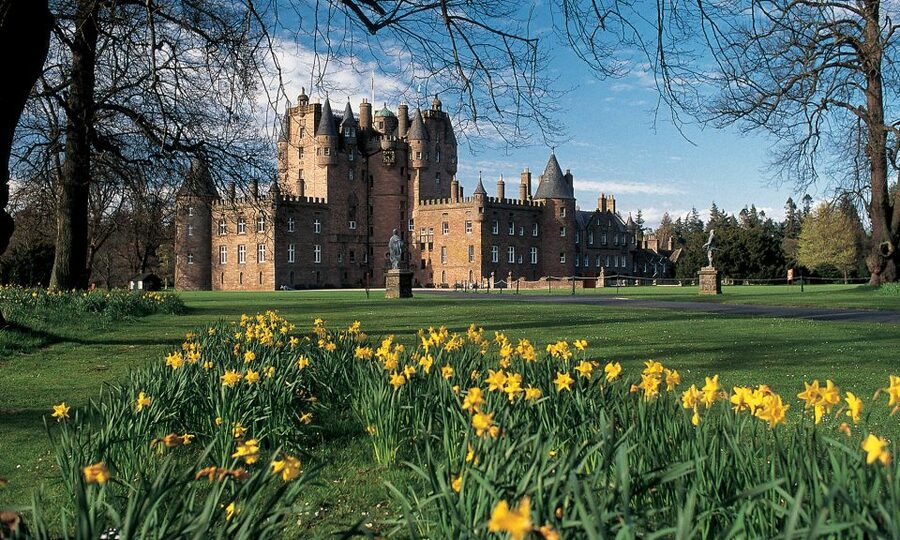 From Edinburgh: Scottish Castles Tour in Spanish - Key points to know before booking