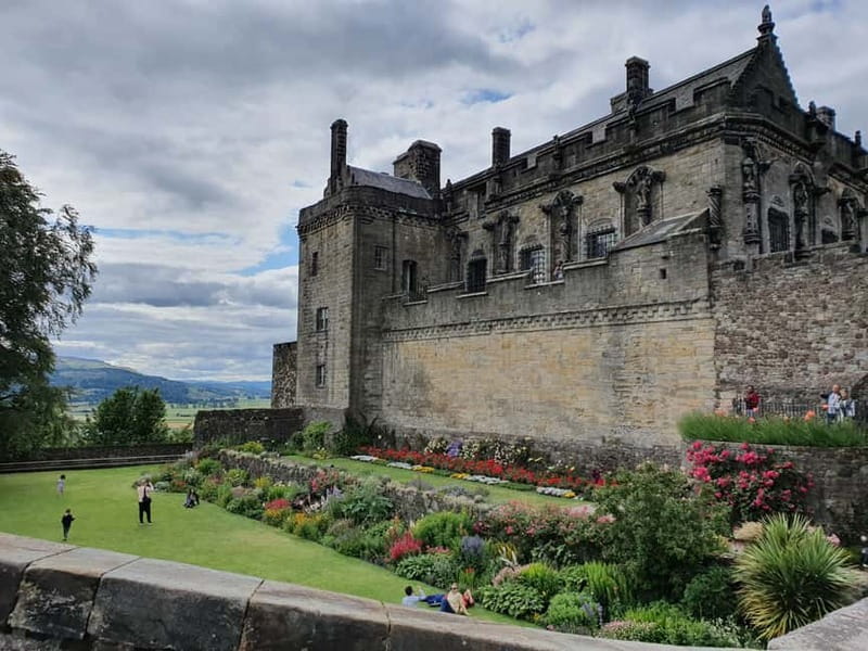 From Edinburgh: Stirling Castle, Kelpies and Loch Lomond - Stirling gives you the day’s biggest history choice