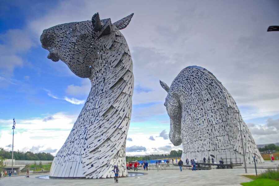 From Edinburgh: Stirling Castle, Loch Lomond & Whisky Tour - Leaving Edinburgh for Glasgow and Clydeside