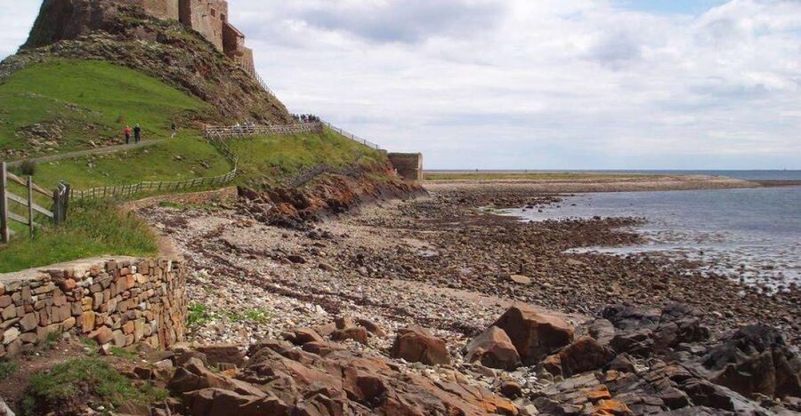 From Edinburgh: Viking Coast & Alnwick Castle Day Tour - Why this Northumberland day trip works