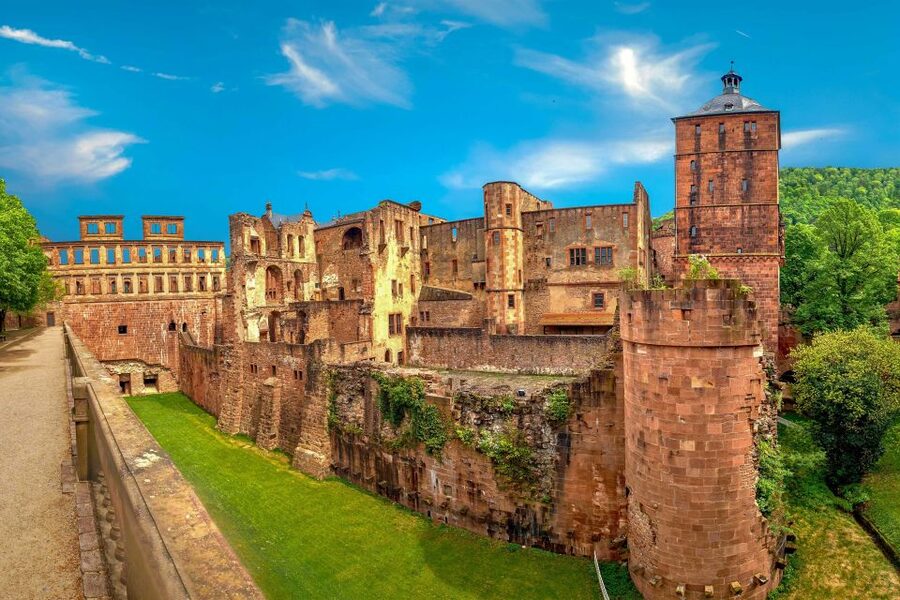 From Frankfurt: Heidelberg, Castle and Old City Guided Tour - Why Heidelberg works well as a Frankfurt side trip