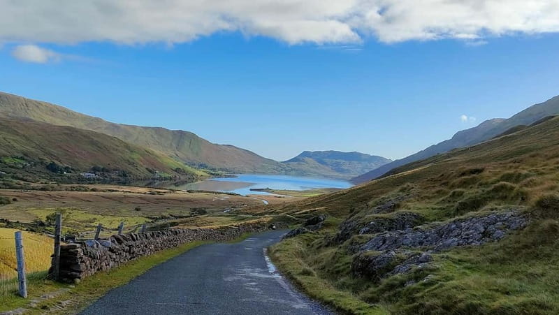From Galway:Connemara, Kylemore Abbey & Castles Private Tour - The Quiet Man Bridge and Maam Valley
