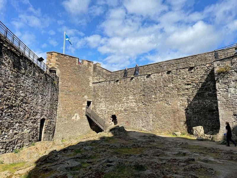 From Glasgow: Castles, Clans & Outlander Day Tour - Falkland connects 1940s Inverness with Jamie’s ghost