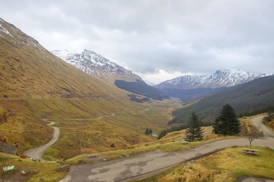 From Glasgow: Loch Lomond, Trossachs & Stirling Castle Tour - Coach comfort, weather, and the pace of the day