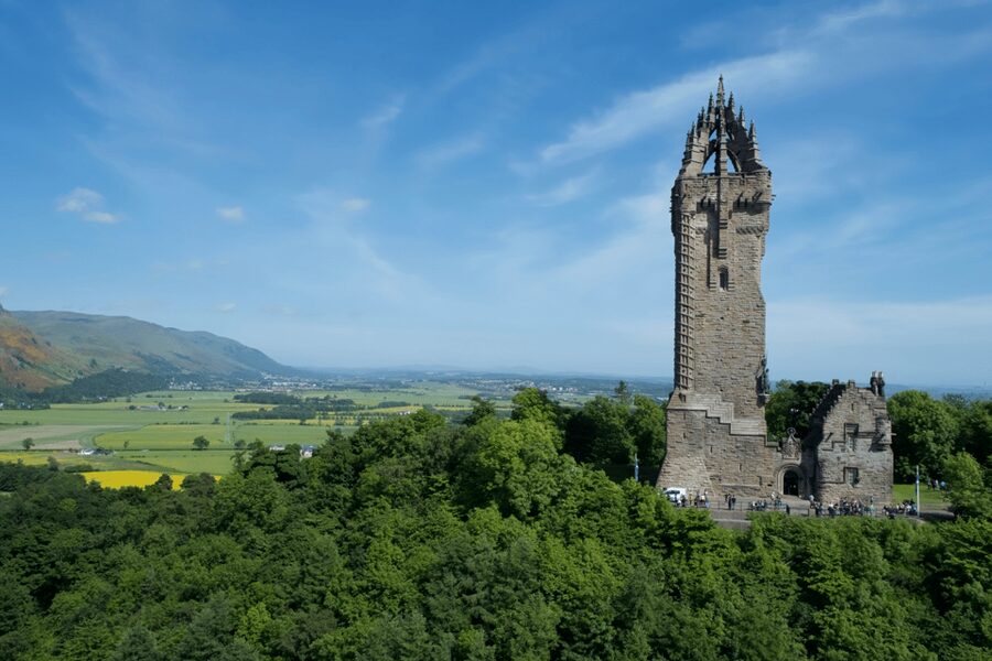From Glasgow: Stirling Castle & Loch Lomond Tour - Leaving Glasgow from Buchanan Street