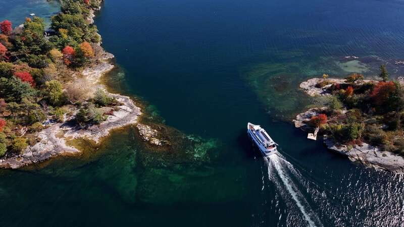From Ivy Lea: 1000 Islands Boldt Castle Scenic Cruise - Boarding and finding your best view