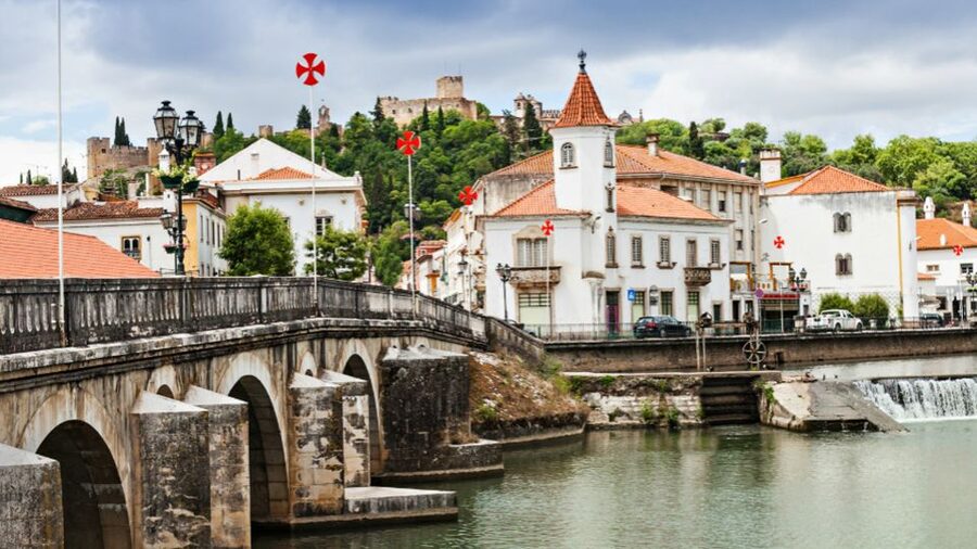 From Lisbon: Tomar, Christ Convent & Almourol Castle Tour - Is $94 a fair price?