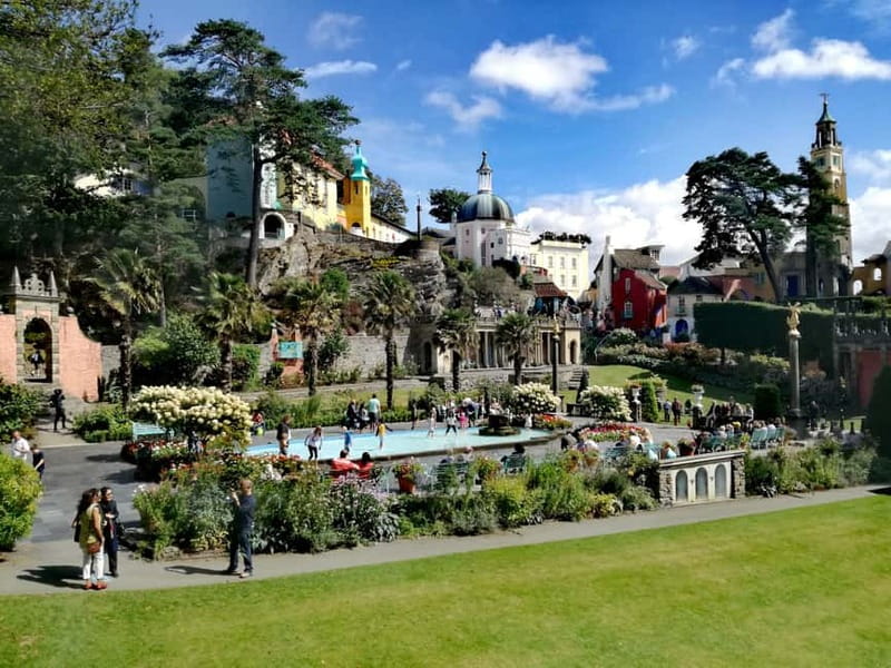 From Llandudno: Portmeirion, Snowdonia and Castles Tour - Why this tour works so well in one day