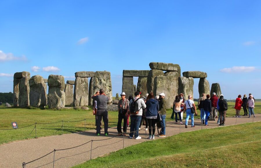 From London: Extended Visit to Windsor Castle and Stonehenge - Key points at a glance