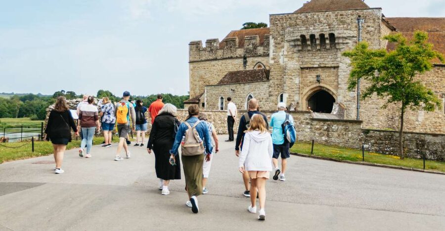 From London: Leeds Castle, Canterbury Cathedral & Dover - Leeds Castle and its lake setting