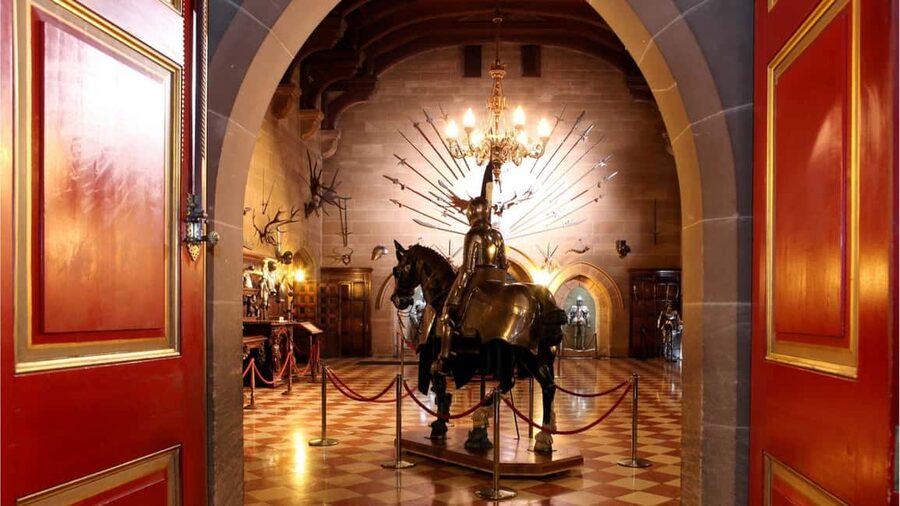 From London: Warwick Castle Day Trip by Rail - Who will enjoy this trip most?