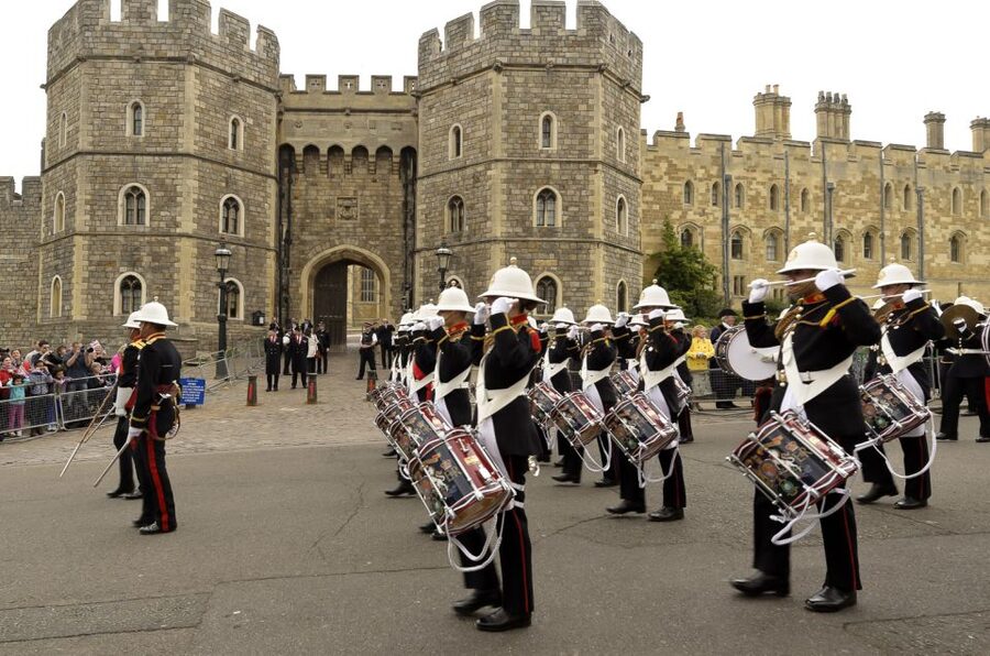 From London: Windsor Castle Royal Afternoon Sightseeing Tour - Closures you need to check before departure