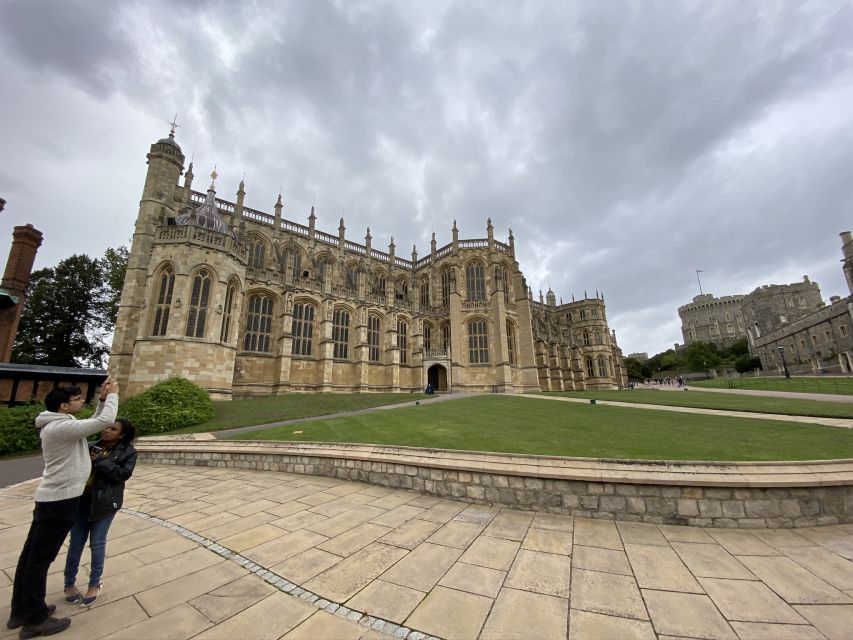 From London: Windsor Castle & Stonehenge Private Day Trip - Who should book this day trip?