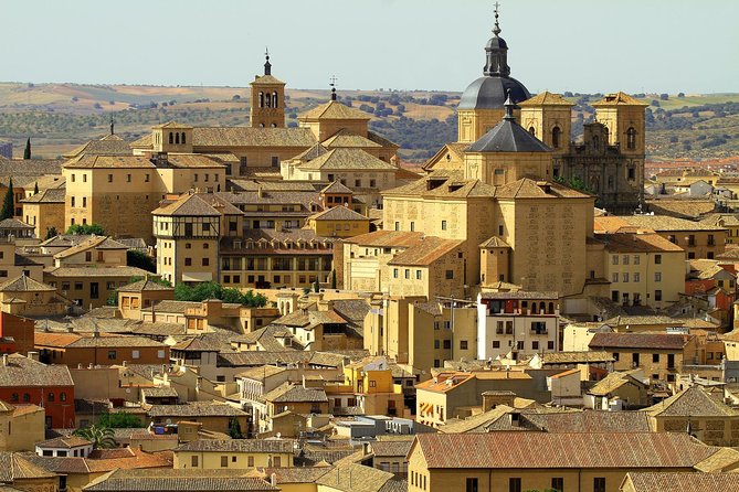 From Madrid: Segovia & Toledo with Alcazar and Cathedral - Walking Toledo’s old quarter