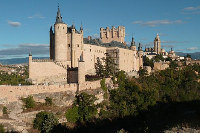 From Madrid: Segovia & Toledo with Alcazar and Cathedral - The coach ride and the long-day reality