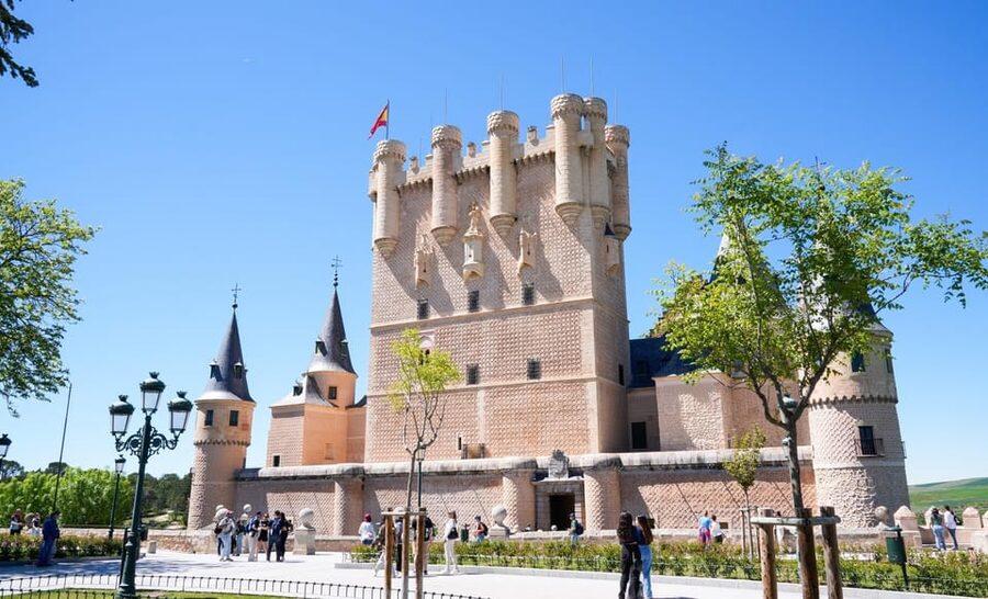 From Madrid: Segovia Tour with Cathedral and Alcazar Entry - Why Segovia makes a fine Madrid escape
