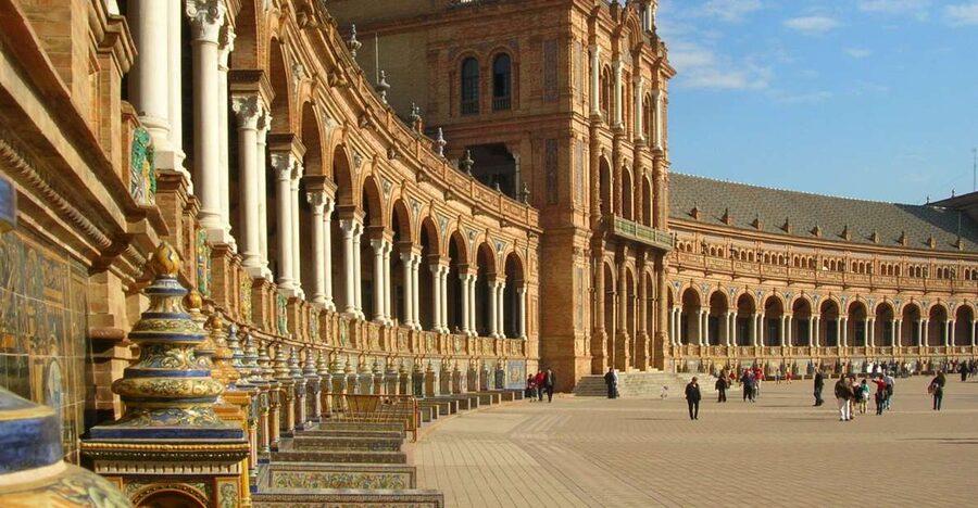 From Malaga: Private Seville, Alcazar and Cathedral Day Trip - Key points at a glance