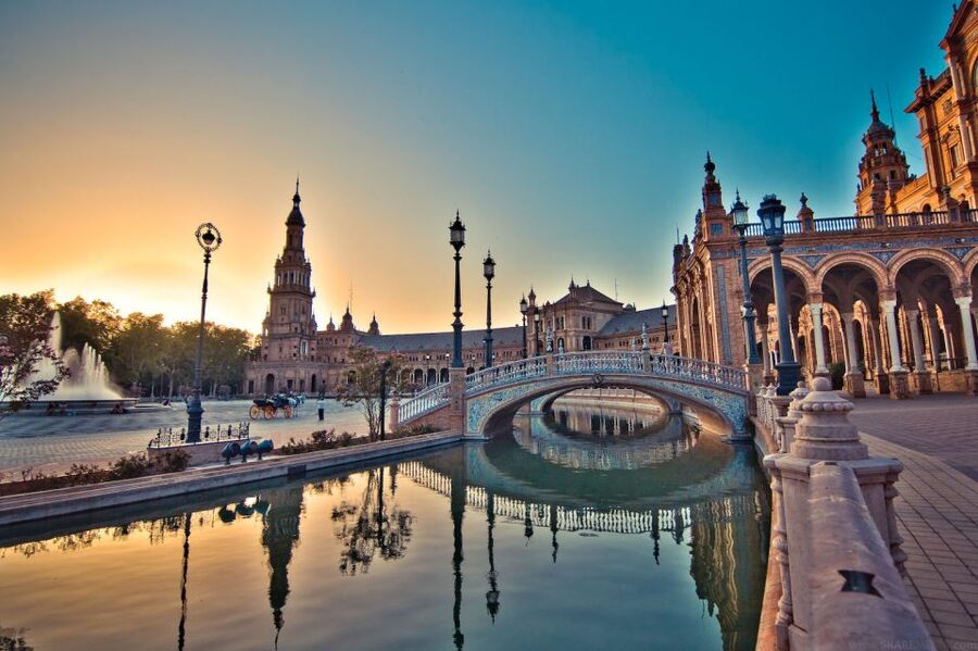 From Malaga: Private Seville, Alcazar and Cathedral Day Trip - Plaza de España and the Murillo Gardens