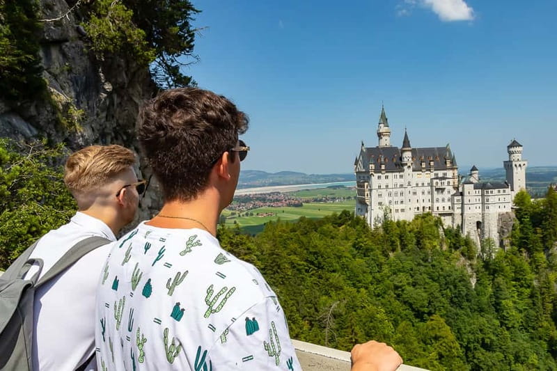 From Munich: Neuschwanstein & Linderhof Castle Full-Day Trip - Neuschwanstein: beautiful, crowded, and physically demanding