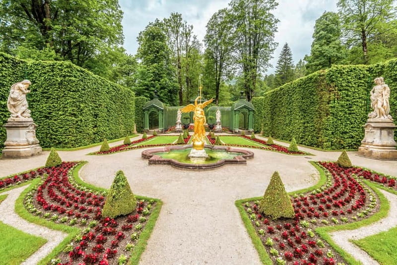 From Munich: Premium Neuschwanstein Castle & Linderhof Tour - How good are the guides?