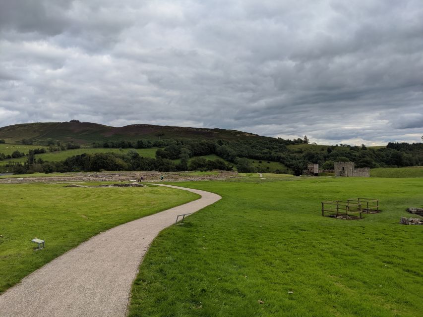 From Newcastle: Hadrian's Wall Day Tour - Who should book this Hadrian’s Wall day?