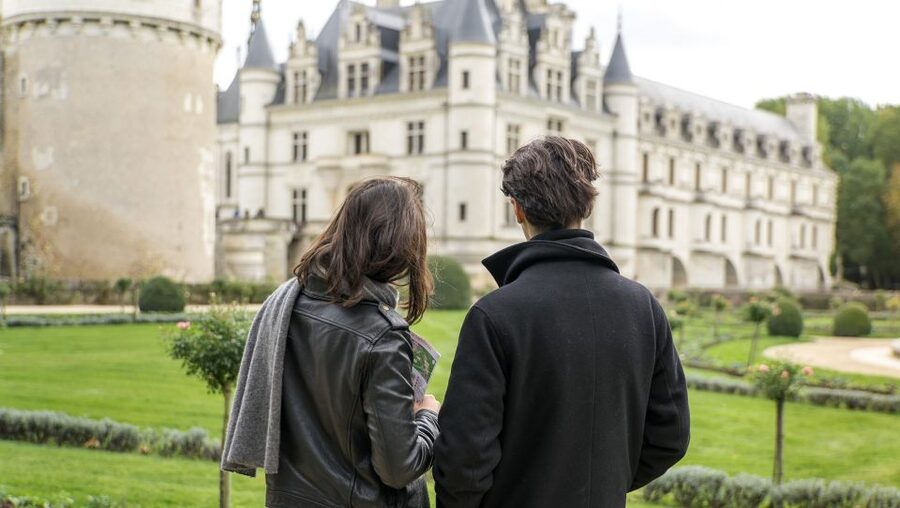 From Paris: Full-Day Loire Valley Chateaux Tour - Timing, food, and the art of not rushing