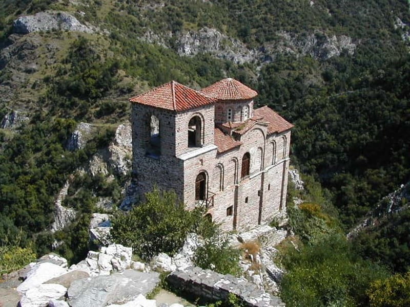 From Plovdiv: Bachkovo Monastery & Asen’s Fortress Tour - Bachkovo Monastery and its sacred art