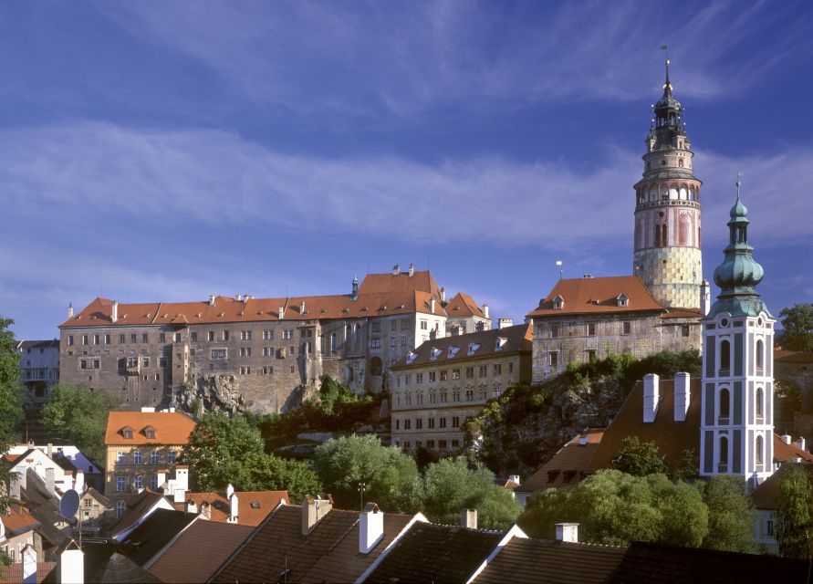 From Prague: Full-Day Český Krumlov Tour with Lunch - The Baroque theatre and castle grounds