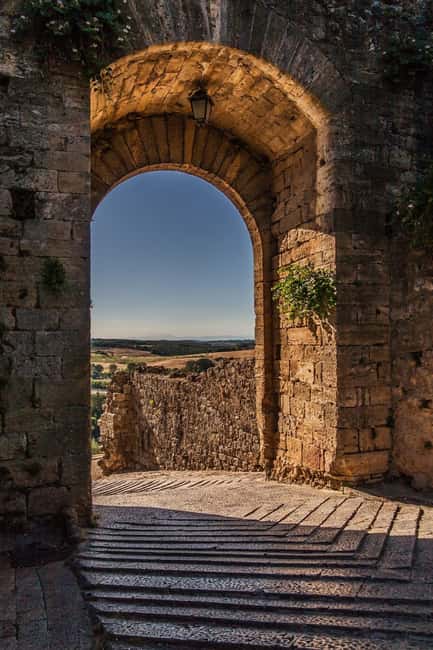 From Siena: Chianti and Castles Tour with Wine Tastings - Key Points to Know