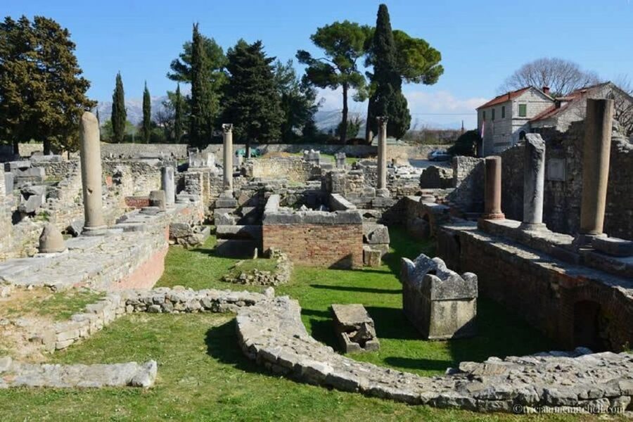 From Split: Private Salona and Fortress of Klis Tour - From ancient city to hilltop fortress