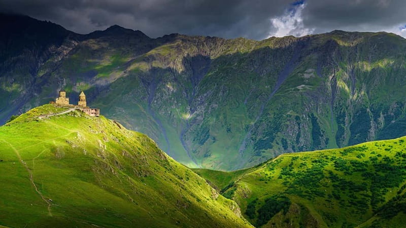 From Tbilisi: Ananuri Fortress and Kazbegi Day Trip - Why this day trip works from Tbilisi
