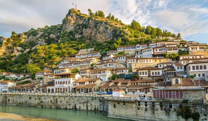 From Tirana: Berat Castle, Mangalem & Belshi Lake Day Tour - Why Berat makes such a good day trip from Tirana
